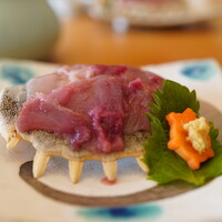 料亭 やまさ旅館 - すっぽん刺し