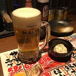 朝炭火居酒屋 炎 - ビールとお通しのポテト