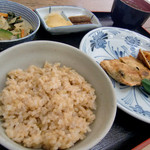 元気屋 - 日替わり定食A（揚げの野菜詰め焼き）