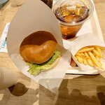 GON BURGER - 