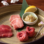 Lunch and dinner courses starting from 4,840 yen