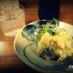 酒房 武蔵 - ポテサラ300円。