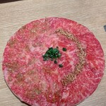 Yokohama Yakiniku Kintan - サーロイン・ユッケ ハーフ＆ハーフ