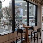 Shinjuku Higashi Guchi No Neko No Kafe - 