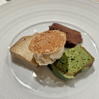 シマラボ - デザート”ア・ラ・メゾン”（プリン、ガトーシオコラ：熟成みそ、特製抹茶）