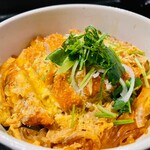 蕎麦酒場 そばでちょこっと - ふわとろ卵がクセになる！カツ丼