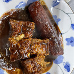 八幡屋 - 食べかけのおでん　厚揚げ　棒はんぺん