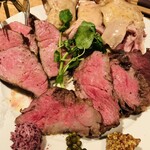 肉ビストロ灯 - 