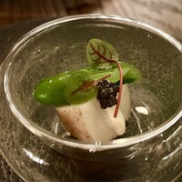 TOKYO Whisky Library - 新ジャガイモとスナップエンドウ キャビア