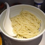 だいはち - 辛味噌つけ麺880円の麺 並盛り150g