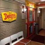 Denny's - 外観③