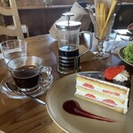 YUHOBI Cafe - 