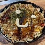 Hiroshima Okonomiyaki Koukouya - 広島お好み焼き イカ天