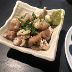 Yakitori To Mizutaki Karasuma - ブリブリの鶏皮