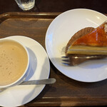 上島珈琲店 - 黒糖ミルクコーヒーとくちどけブリュレ