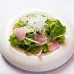 焼肉 GRANDELA - 彩りコッチョリサラダ