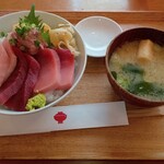本鮪丼なかばやし - 本鮪丼（大盛）