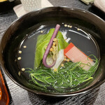 Ginza Wakuta - 白魚桜葉包み 松も 蕨 人参 大根