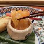 御料理 寺沢 - ボタン海老の海鼠子和え