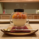 御料理 寺沢 - せとかととちおとめとブルーチーズのブラマンジェ