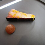 プレゼンテ スギ - .鰤大根（シェフの実家で採れた柚子を削って）