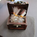 プレゼンテ スギ - 