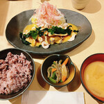 Teshio Gohan Gen - 豚と春野菜の温しゃぶからし酢味噌定食(雑穀米)_¥1,020