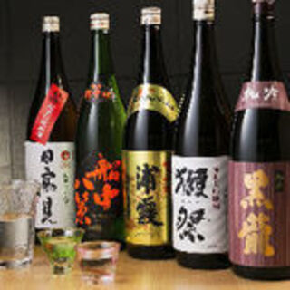Fine sake and famous sake carefully selected from all over Japan