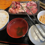 Yakiniku En - 