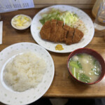 とんかつ　わたなべ - ロースカツ（Ｂ）定食