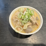 自家製麺 名無し - もつ煮（小）　　　250円