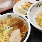 日高屋 - ラーメン半チャーハンセット