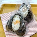 こめらく 海鮮茶漬けとおむすびと - おむすび２個