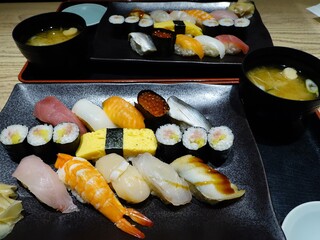 Sushi Yuuraku - 大漁盛