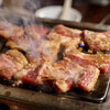 大衆ホルモン・やきにく 煙力 - 料理写真:甘辛だれカルビ 