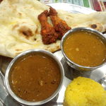 ヒラ - ランガル食べ放題ランチ