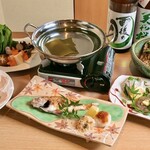 Shunsai Ryouri To Reta Shabu Dokoro Shishifunjin - 広島の豚、野菜を使ったしゃぶしゃぶと豊富な海鮮料理。