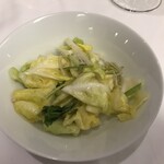 レストラン カスケード - キャベツとシラスのサラダ