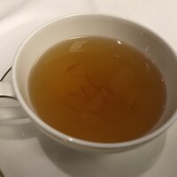 レストラン カスケード - 濃厚なコンソメスープ(牛のコンソメ？)