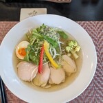 麺s' ダイニング 司 - 鶏塩ラーメン¥900