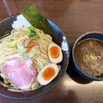 麺や 真登 - 濃厚つけ麺半熟煮玉子入り　大盛り
