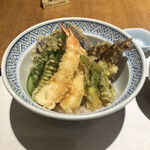 Tempura Yama No Ue - 季節のお薦め天丼