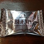 キッチン ブルー グローブ - お菓子のアップ