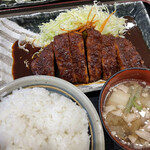 名古屋名物 みそかつ 矢場とん - ロースとんかつ定食