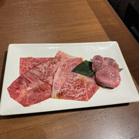 焼肉うしごろ 表参道店 - 