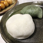 Shimada Kashiho - 塩あんびんと草餅　大きさが違う！