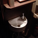 大阪 京橋 鮨 黒潮海閤 - 手洗い器
