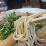 神戸ラーメン 第一旭 - Bラーメンの麺