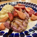 ほ志の - 鴨のカルパッチョと苺  マッシュポテト