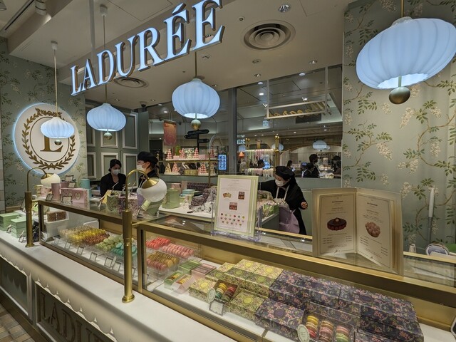 Ladurée Decoration & Inspiration 本　ラデュレ Ladurée-100-Writing-Crafting-